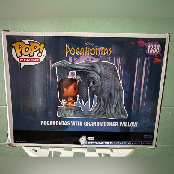 Funko Pop! Moment - Pocahontas with Grandmother Willow